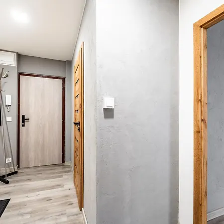 Apartament & Navara *